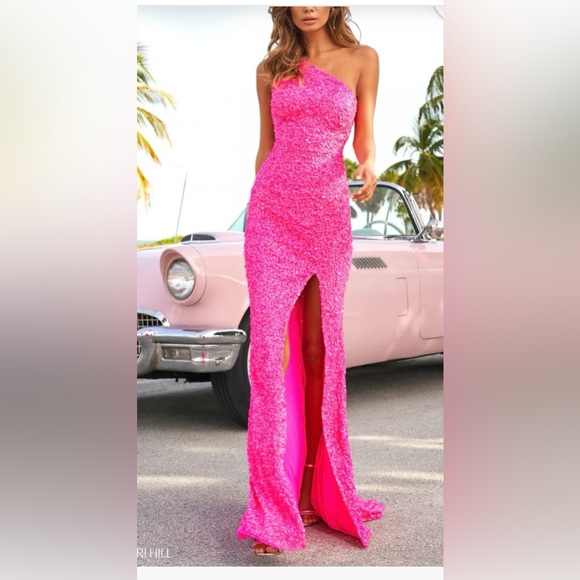 Elegant One-Shoulder Fuchsia Sequin Prom Dress - Picture 2 of 8